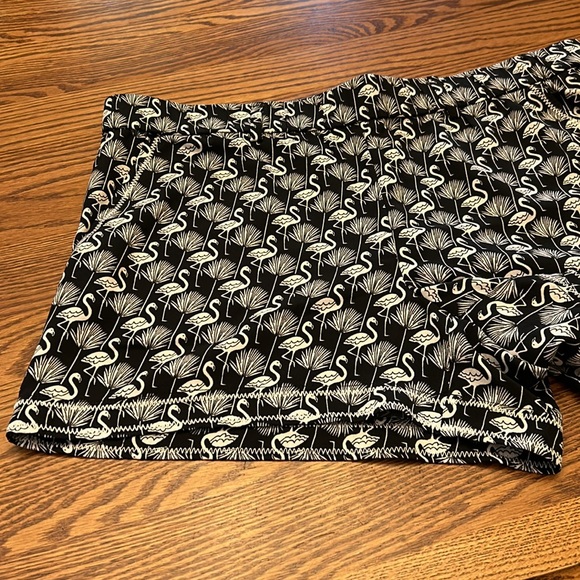 Loft shorts. Size Large - Picture 6 of 6